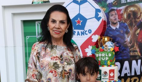  Yoya Galarza y Franco Conde.