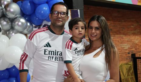  Fernando Rojo, José Miguel Rojo y Bárbara Berrones.