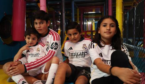  José Miguel, Fer,  Juan Pablo y Bárbara Rojo.