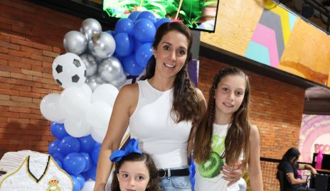  Judith Gómez, Selena Martínez y Elena Martínez.