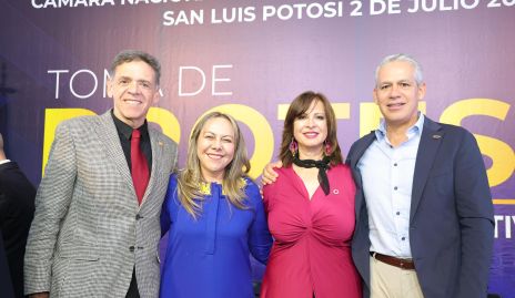  Mario González, Sara Rocha, Imelda Elizalde y Polo Stevens.