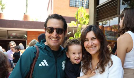  Fernando Espinoza, Fernando Espinoza y Sofía Jasting.