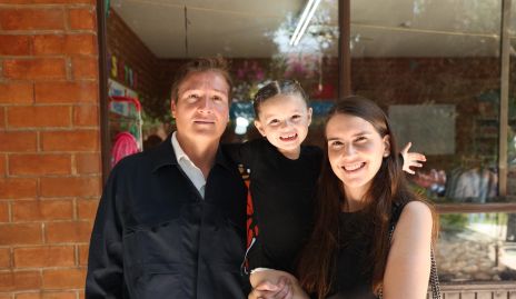  Álvaro Miguel, Paola y Ana Gabriela González.