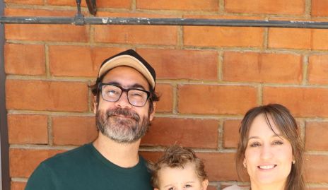  Carlos Matienzo, Nicolás Matienzo, Lucio Matienzo y María Aldrete.