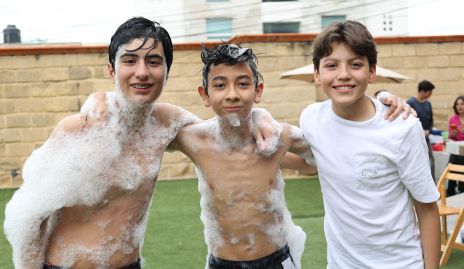  Alan Armendáriz, Mauricio Huerta y David García.