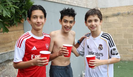  Arturo Stevens, Juan Pablo Herrera y Santi Montejano.