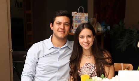  Mathew Delgado y Jacky de la Garza.