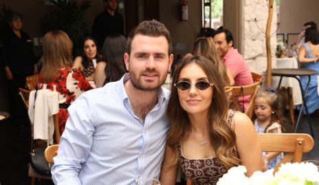  Jorge Mendizábal y Martha Ilse González.