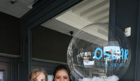  Claudia Neumann y Claudia Martínez.