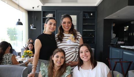  Montserrat Muñiz, Claudia Martínez, Dora Díaz y Alejandra Morales.
