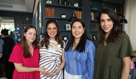  Rebeca Acosta, Claudia Martínez, Estela Yáñez y Marisol del Rivero.