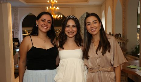  Montse García, Daniela González y Alejandra Michel.