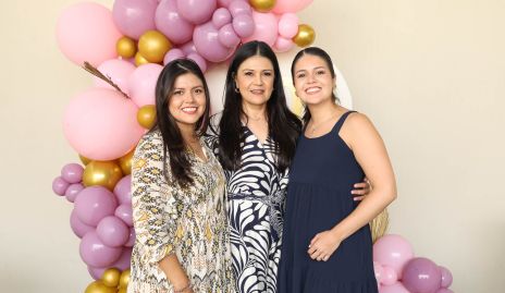  Ana Ceci Ortiz, Ana Ávila y Andrea Ortiz.