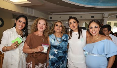  Samira Padilla, Mariana González, Leticia Longoria, Gaby Aguiñaga y Paola Longoria.