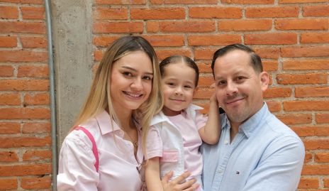  Ariel, Bárbara y Michel.