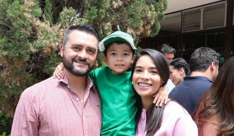  David Chávez, David Chávez y Mayra Moreno.