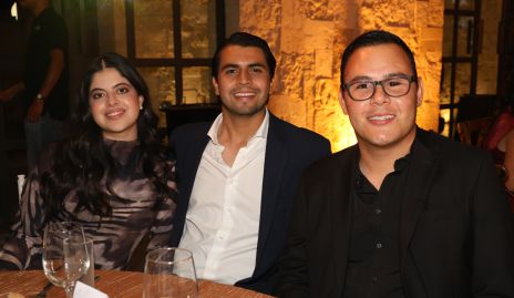 Pili Aguilar, Juan Manuel Suarez y Oscar Balderas.