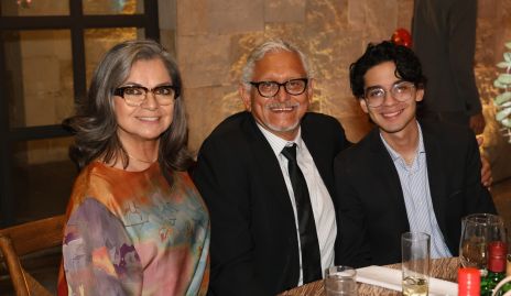  Araceli Rodríguez, Humberto Gonzales y Samuel Badillo.
