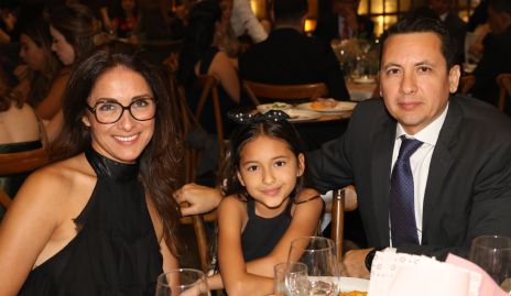  Tadit Rubin, Andrea Cantu y Gullermo Cantu.
