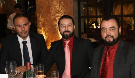  Hugo Arredondo, Jesús Reyes y Francisco Reyes.