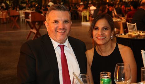 Cralos y Fabiola.