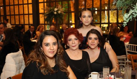  Elean, Ludi MONTIEL, Mirna y Lety Montiel.