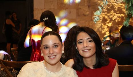 Ana Ceci Guajardo y Fernanda Zermen.