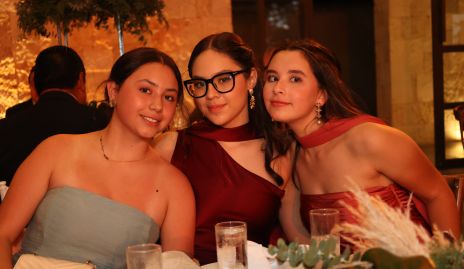  Paulina Arredondo, Zurem y Caro Lobo.