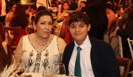  Amparo Gutiérrez y Rodrigo Barragan.