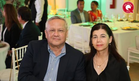  Alex Ramírez y Rocío Méndez.