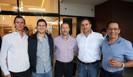  Ricardo Trujillo, Alberto Trujillo, Armando Trujillo, Julián y Salim Abud.