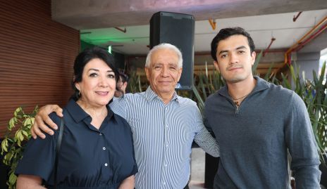  Lucero Nava, Federico y Daniel Ayala.