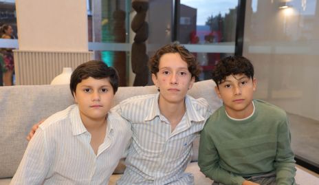  Patricio Trujillo, Juan Pablo García y Santiago Castillo.