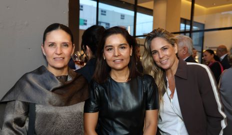  Claudia Martínez, Lorena Torres y Marijó Pedrero.