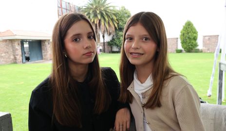  María Regina y Andrea.