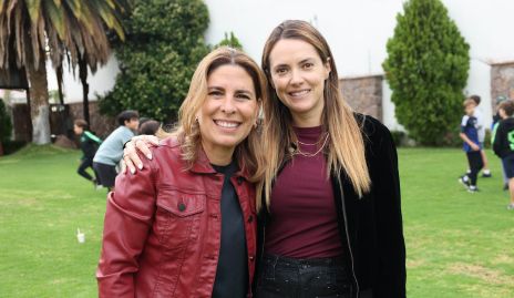  Nelly Esper y Adriana Medina, mamás de los cumpleñeros.
