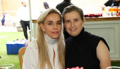  Mónica Torres y Sofía Torres.