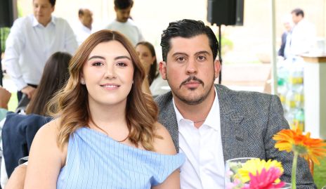  Ana Gaby Motilla y Héctor Gómez.