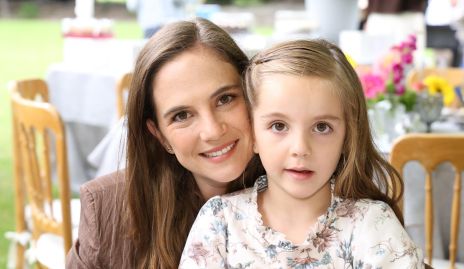  Daniela Hernández y Eugenia Almazán.
