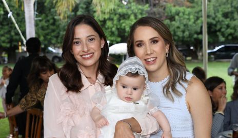  Daniela Yamín, Marina Saiz y Mónica Torres.