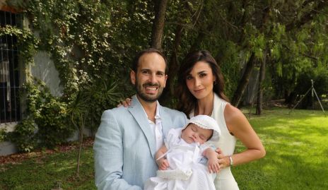  José Martin Alba y Gemma Loredo con su hija Emma.