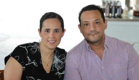  Alejandra Aranda y Mauricio Soria.