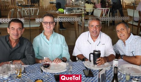 Polo Córdova, Fernando Matienzo, Chavo Espinosa y José Manuel Lázaro.