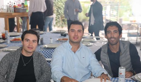  Rodrigo López, Juan Puente y Raymundo Hernández.
