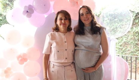  Perla de Canales y María Canales.
