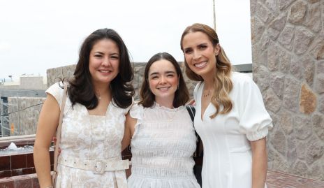  Maria Ito, Clau Obregón y Ana Sofía García.