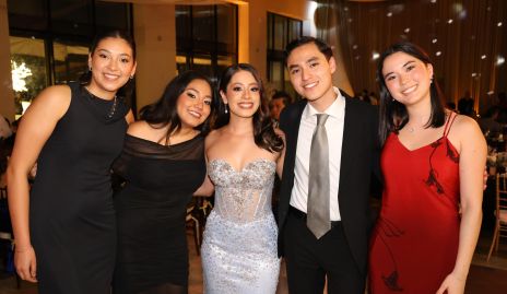  Marcela Gaytan, Ana Padilla, Mariana Pérez, David Ramirez y Azae Valle.