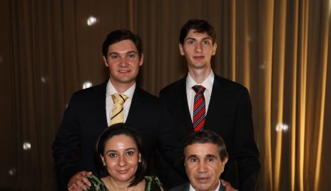  Aureliano Jonguitud, Andrés Jonguitud, Mary Meraz y Aureliano Jonguitud.
