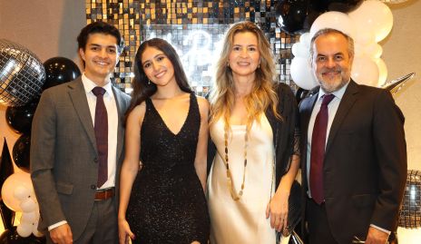  Mateo Ruelas, Vero Espinosa, Valeria de León y Gerardo Ruelas.