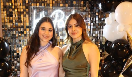  Arantza Valenzuela y Hannia Garay.